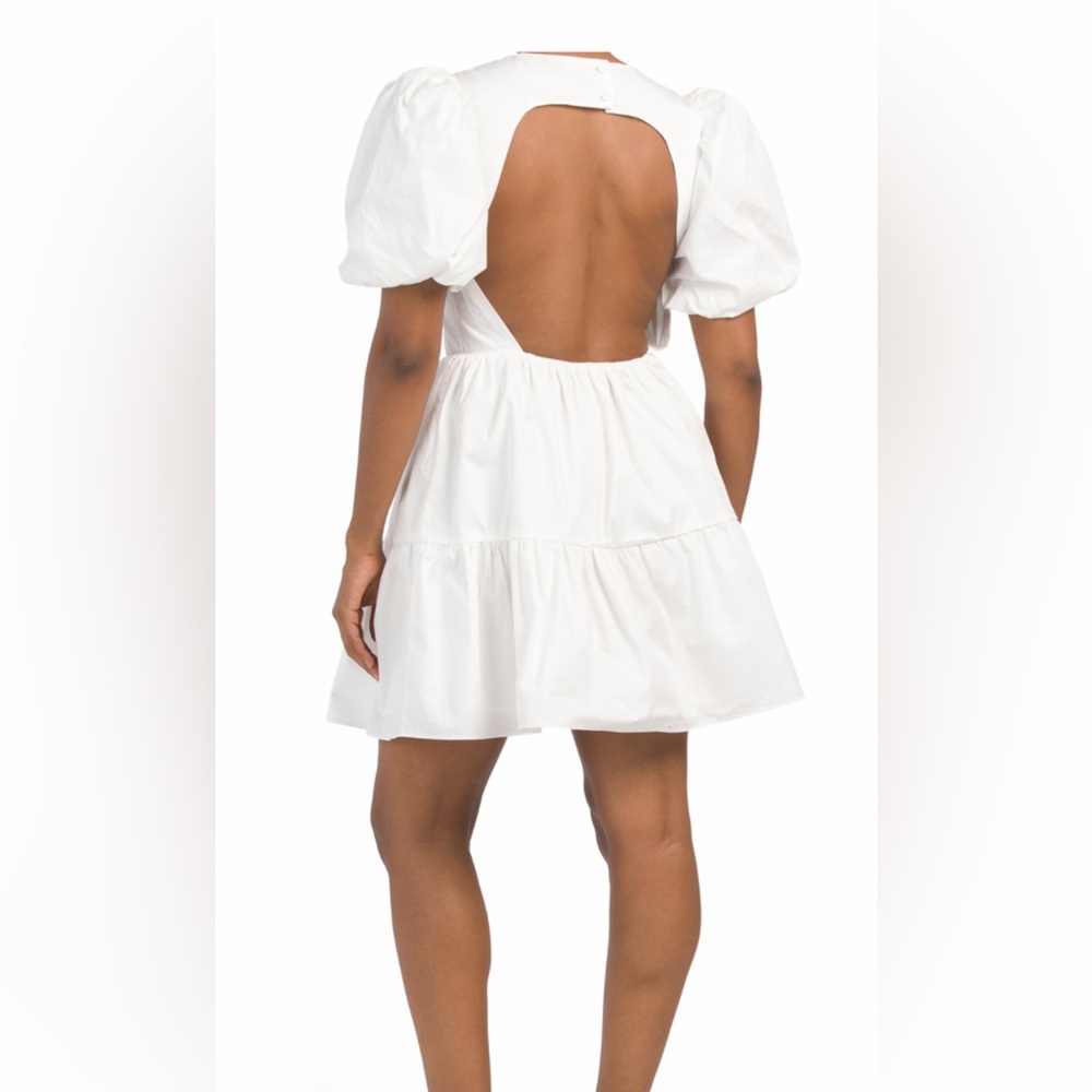 Mini white dress open back